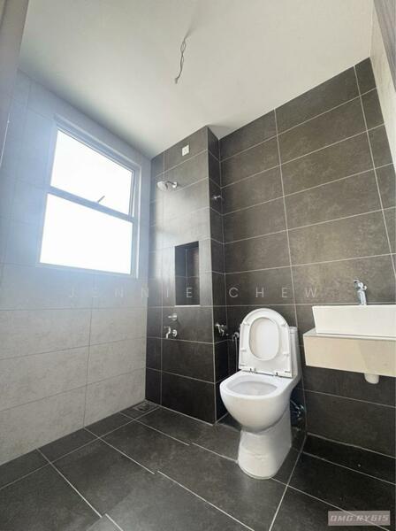 2-storey Terraced House for Sale in Klang (Selangor) - Jennie Chew - Bathroom - PropertyGuru.com.my