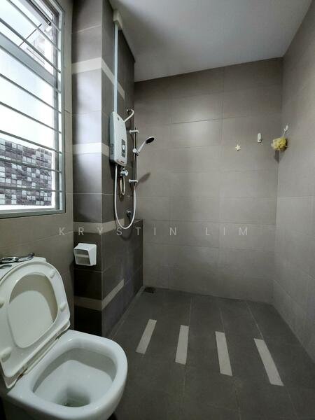 2-storey Terraced House for Rent in Bandar Rimbayu (Telok Panglima Garang) - Krystin Lim - Bathroom - PropertyGuru.com.my