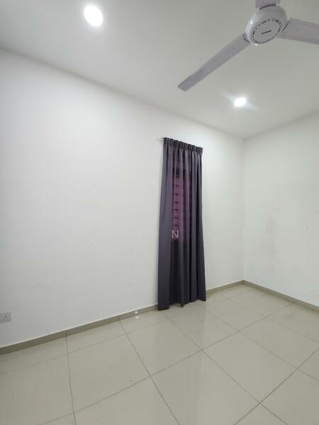 2-storey Terraced House for Rent in Bandar Rimbayu (Telok Panglima Garang) - Krystin Lim - Bedroom - PropertyGuru.com.my