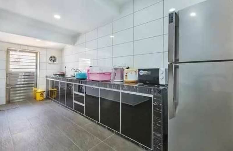 2-storey Terraced House for Rent in Taman Desa Tebrau (Tebrau) - ER YONG HAO - Kitchen - PropertyGuru.com.my