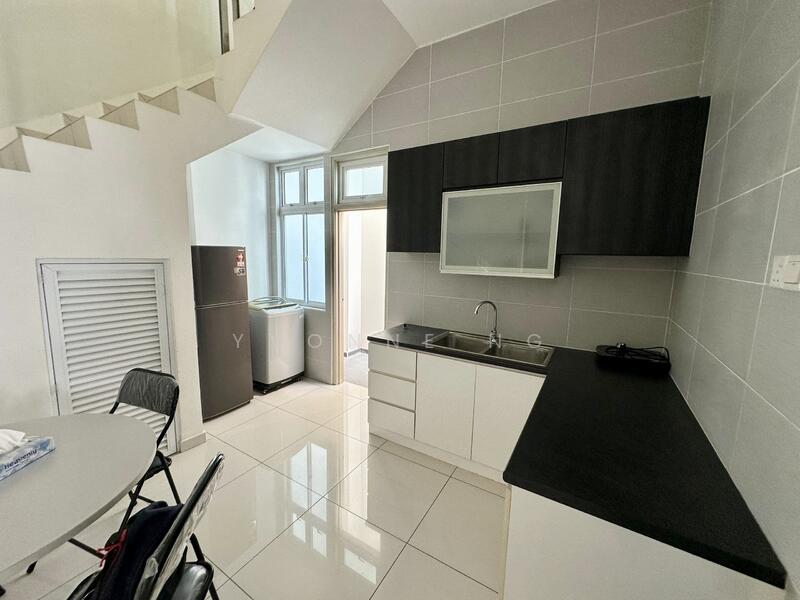 THE SENAI GARDEN (PANGSAPURI IMPIAN SENAI) untuk Untuk Disewa - RM 2,600 /bulan, Feb 2026 - Kitchen - PropertyGuru.com.my