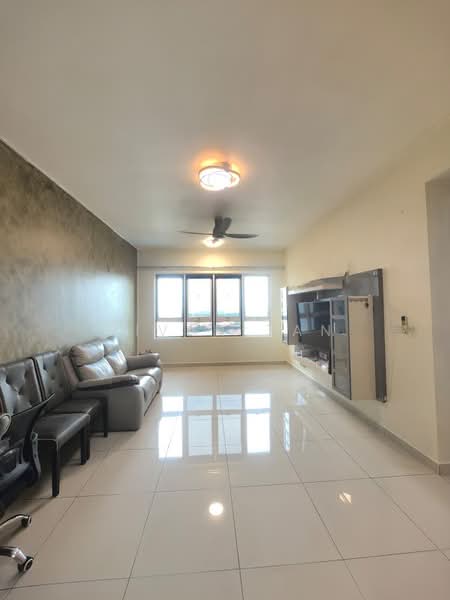 Kediaman Servis untuk Disewa di Impiria Residensi Bukit Tinggi Klang - Vivan Tan - Living Room - PropertyGuru.com.my