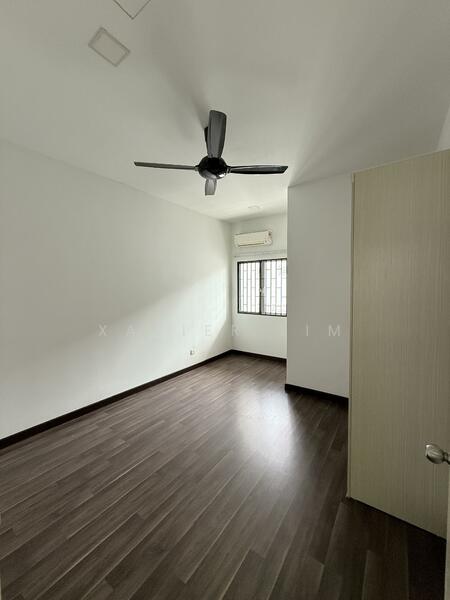 First Floor Left Room