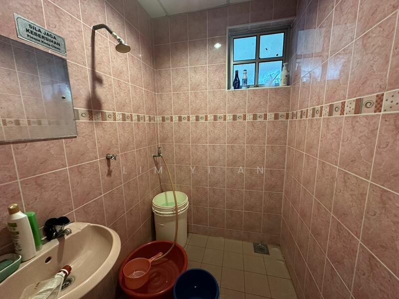 For Sale - Kampung Pantai Jerjak Sungai Nibong Bayan Baru Semi D