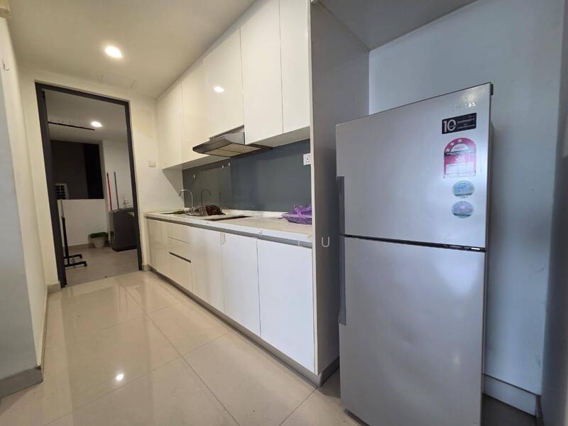 Bora Residences untuk Untuk Disewa - RM 2,300 /bulan, Mac 2026 - Kitchen - PropertyGuru.com.my