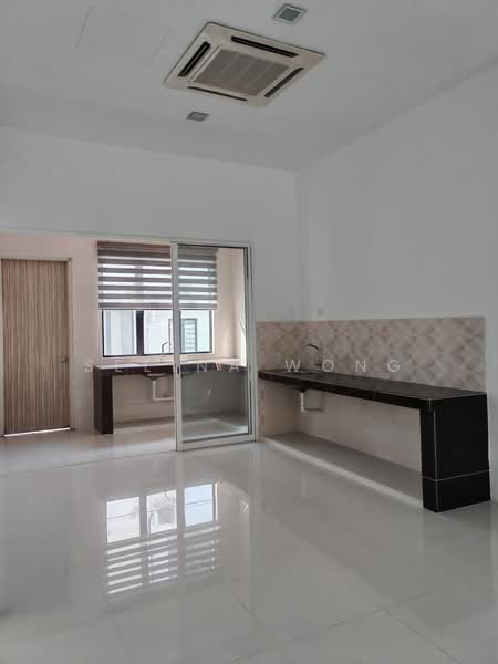 3-storey Terraced House for Sale in Ipoh (Perak) - Selina Wong - Kitchen - PropertyGuru.com.my