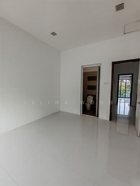 3-storey Terraced House for Sale in Ipoh (Perak) - Selina Wong - Bathroom - PropertyGuru.com.my
