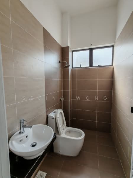 3-storey Terraced House for Sale in Ipoh (Perak) - Selina Wong - Bathroom - PropertyGuru.com.my