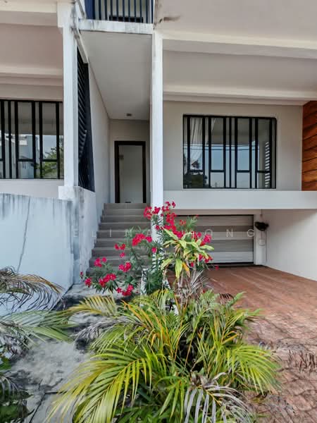 3-storey Terraced House for Sale in Ipoh (Perak) - Selina Wong - Exterior - PropertyGuru.com.my