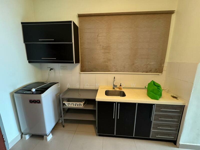 Ritze Perdana 2 untuk Untuk Disewa - RM 1,399 /bulan, Feb 2026 - Kitchen - PropertyGuru.com.my