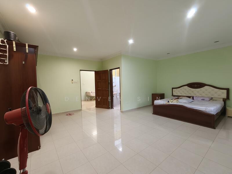 Rumah Teres 2 Tingkat untuk Dijual di Taman Desa Aman (Cheras) - Denver Sin - Bedroom - PropertyGuru.com.my
