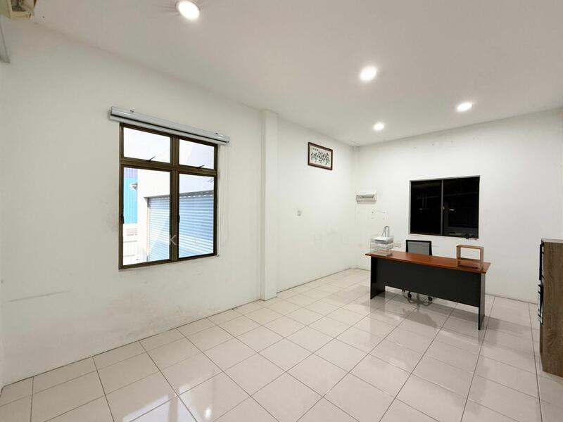 Factory for Rent in Simpang Renggam (Johor) - Kexin Hua - Interior - PropertyGuru.com.my