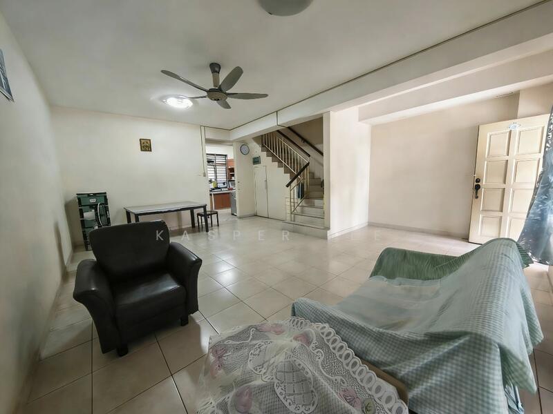 Rumah Teres 2 Tingkat untuk Dijual di Taman Impian Emas (Skudai) - Kasper Lee - Living Room - PropertyGuru.com.my