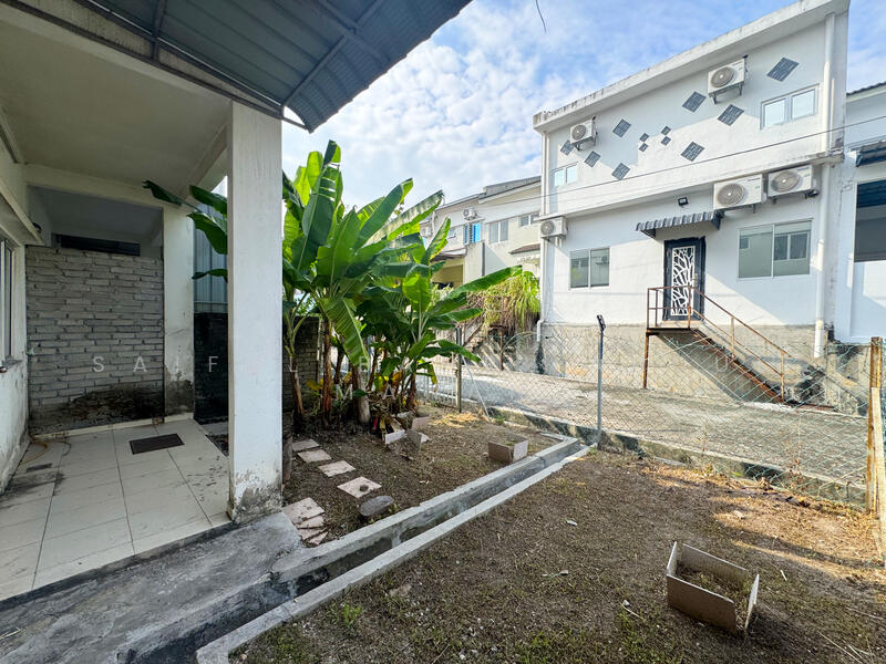 Taman Desa Seringin @ Nilai 3 untuk Untuk Dijual - RM 499,000, Mac 2026 - Exterior - PropertyGuru.com.my