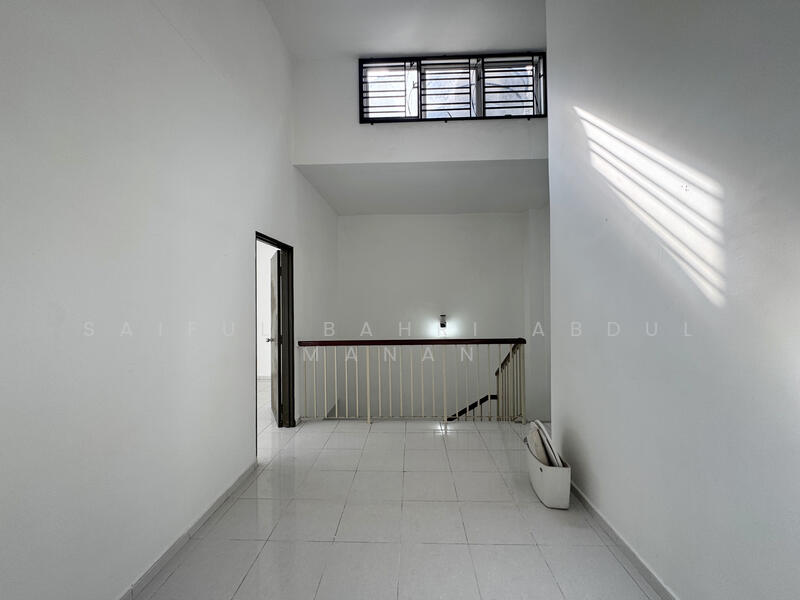 Taman Desa Seringin @ Nilai 3 untuk Untuk Dijual - RM 499,000, Mac 2026 - Interior - PropertyGuru.com.my