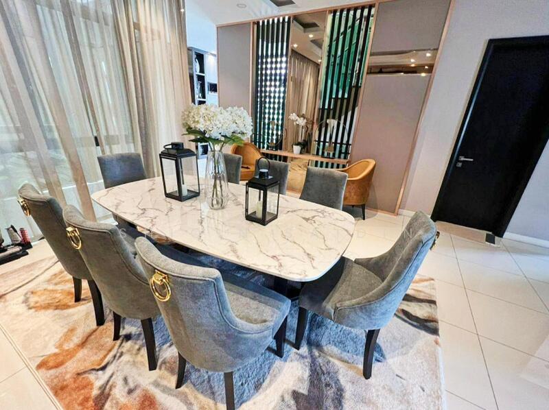 Zero-Lot Bungalow for Sale in Taman Melawati (Ulu Kelang) - Shiqin Saidin - Dining Room - PropertyGuru.com.my