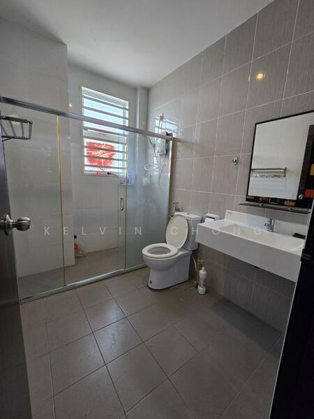 2-storey Terraced House for Rent in Station 18 (Ipoh) - Kelvin Chong - Bathroom - PropertyGuru.com.my