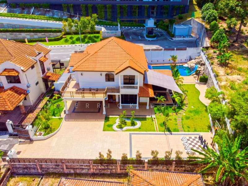 Bungalow for Rent in Batu Ferringhi (Penang) - Derrick Loh - Exterior - PropertyGuru.com.my