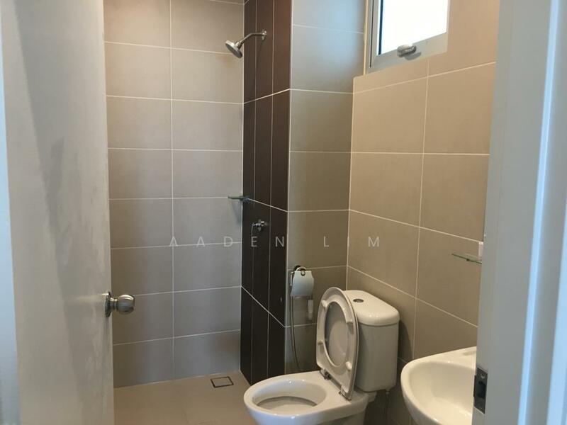 Condominium for Rent at Ceria Residences, Cyberjaya - Aaden Lim - Bathroom - PropertyGuru.com.my