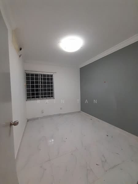 Condominium for Sale at Amadesa Resort Condominium - Rain Tan - Interior - PropertyGuru.com.my