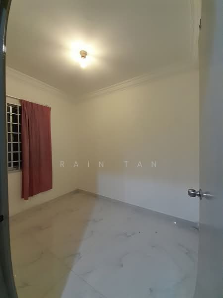 Condominium for Sale at Amadesa Resort Condominium - Rain Tan - Interior - PropertyGuru.com.my