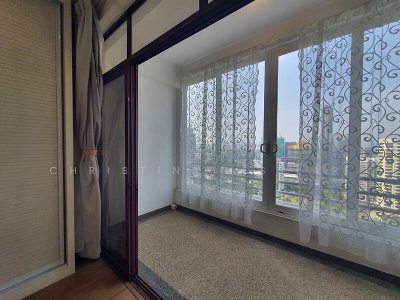 Master Bedroom Balcony