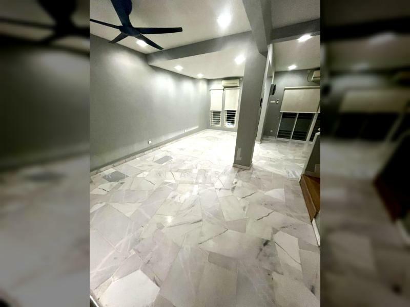 Double Storey Jalan Mimbar Bukit Jelutong untuk Untuk Dijual - RM 750,000, Apr 2026 - Living Room - PropertyGuru.com.my