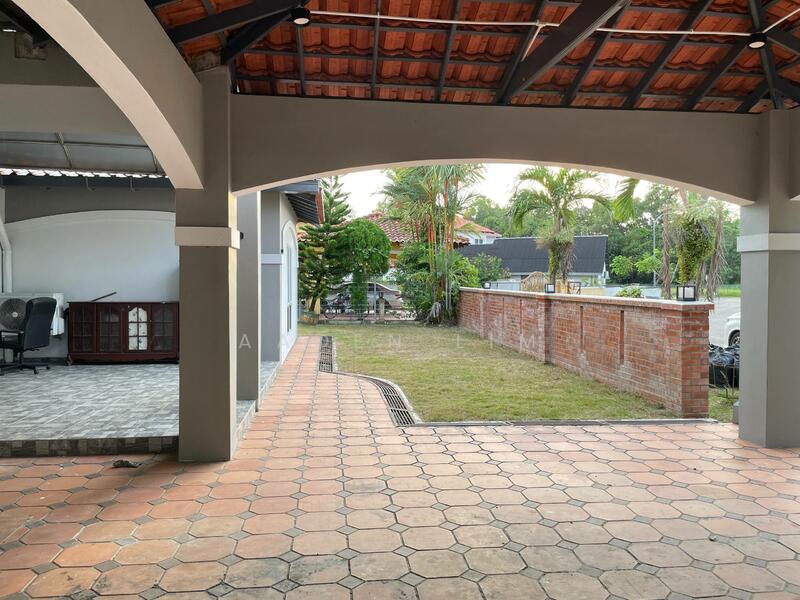 Bungalow for Rent in Orna Golf & Country Club (Bemban) - Aaden Lim - Exterior - PropertyGuru.com.my