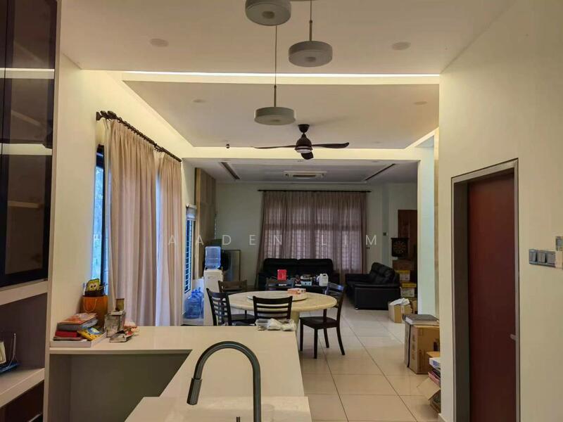 Rumah Teres 2-Tingkat untuk Dijual di Warisan Puteri (Sepang) - Aaden Lim - Living Room - PropertyGuru.com.my