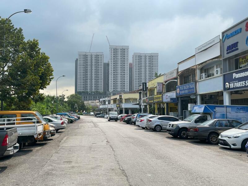 Shop / Office for Sale in Taman Lestari Perdana (Seri Kembangan) - Aaden Lim - Exterior - PropertyGuru.com.my