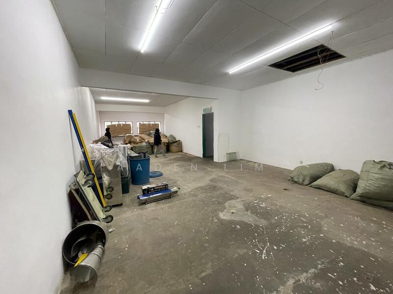 Shop / Office for Sale in Taman Lestari Perdana (Seri Kembangan) - Aaden Lim - Interior - PropertyGuru.com.my