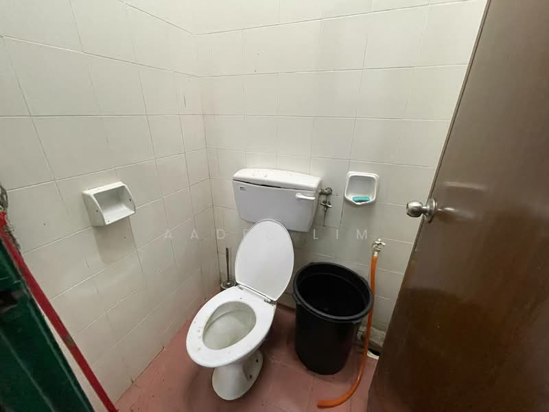 Shop / Office for Sale in Taman Lestari Perdana (Seri Kembangan) - Aaden Lim - PropertyGuru.com.my