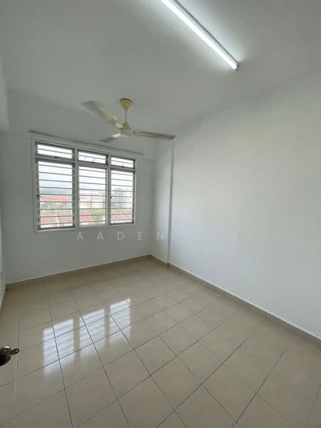 Kondominium untuk Dijual di Putra Intan - Aaden Lim - PropertyGuru.com.my