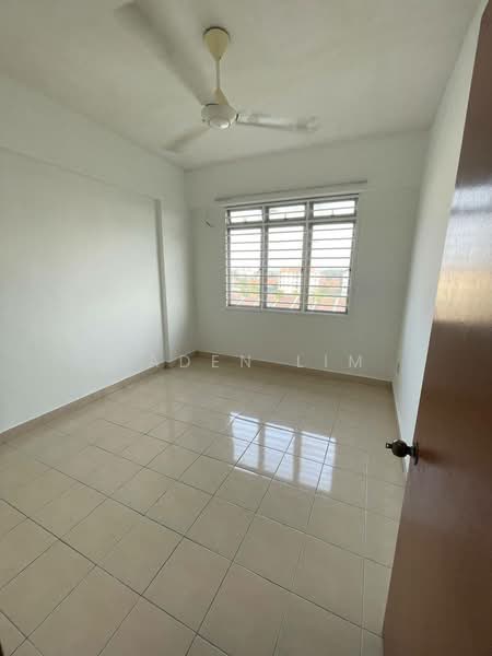 Kondominium untuk Dijual di Putra Intan - Aaden Lim - PropertyGuru.com.my