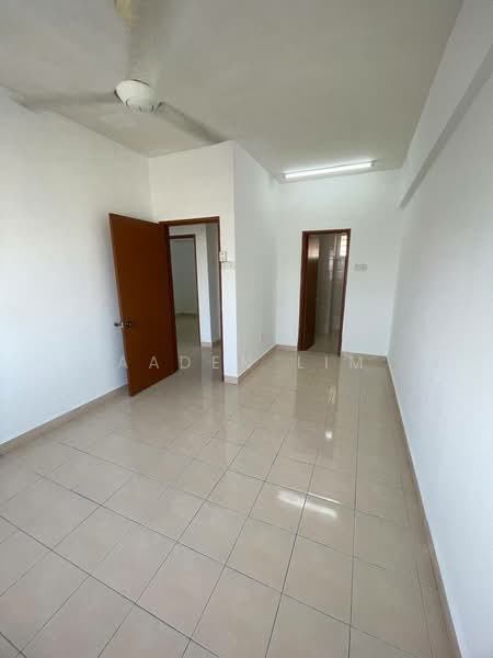 Kondominium untuk Dijual di Putra Intan - Aaden Lim - PropertyGuru.com.my