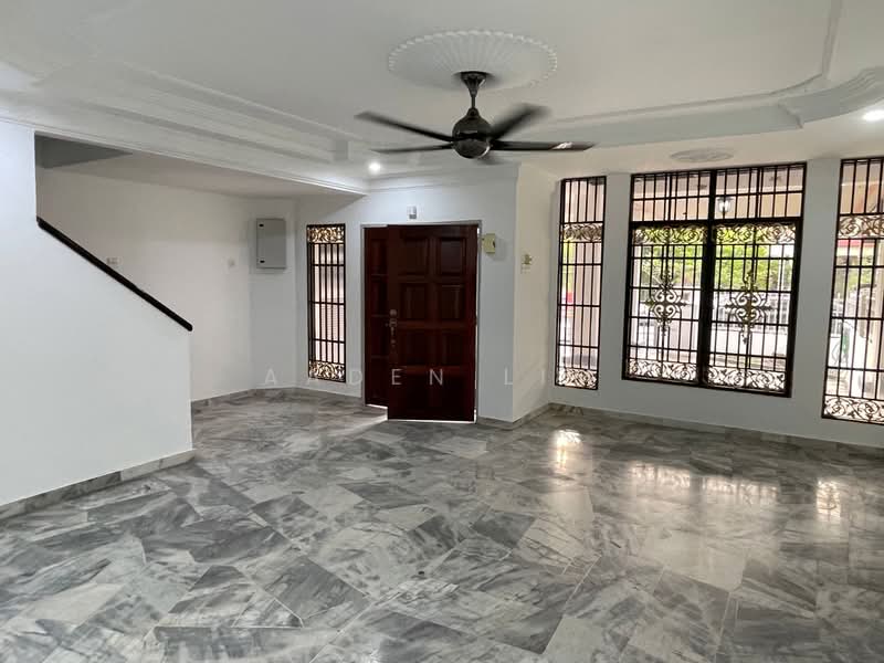 Rumah Teres 2-Tingkat untuk Dijual di Bandar Tun Hussein Onn (Cheras) - Aaden Lim - Living Room - PropertyGuru.com.my