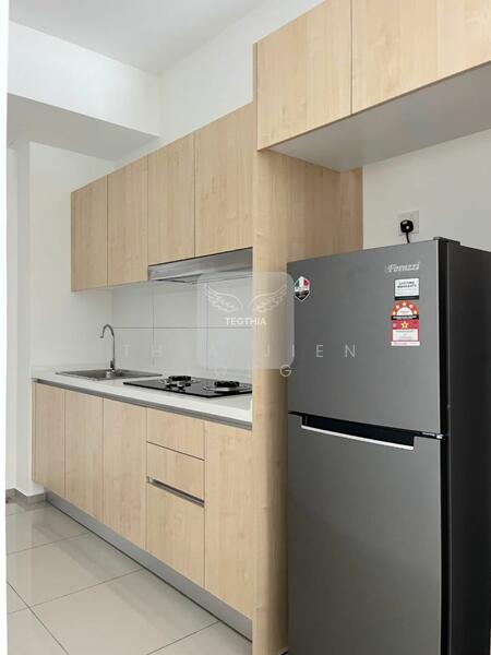 For Rent - Gravit8, Klang