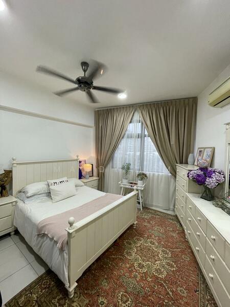 Condominium for Sale at Mirage By The Lake - Mandy Lim - Bedroom - PropertyGuru.com.my
