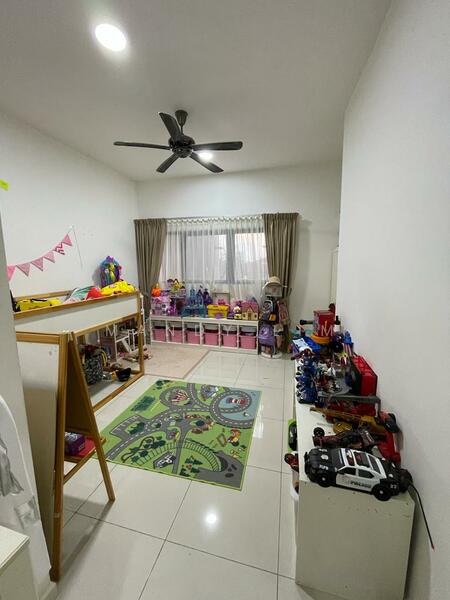 Condominium for Sale at Mirage By The Lake - Mandy Lim - Bedroom - PropertyGuru.com.my