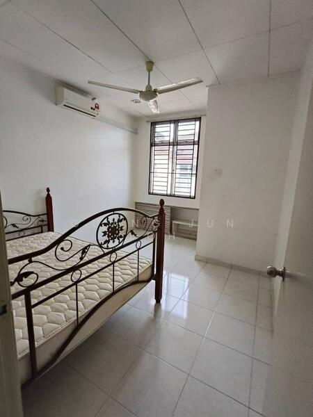 Setia Indah, Precint 11 untuk Untuk Dijual - RM 720,000, Mac 2026 - Bedroom - PropertyGuru.com.my