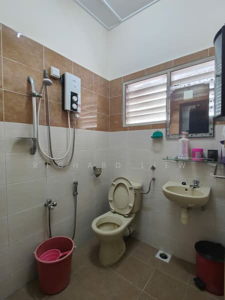 SS1 untuk Untuk Dijual - RM 880,000, Mac 2026 - Bathroom - PropertyGuru.com.my