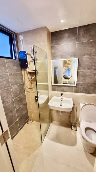 Service Residence for Sale at Setia City Residences - Amanda Lim - Bathroom - PropertyGuru.com.my