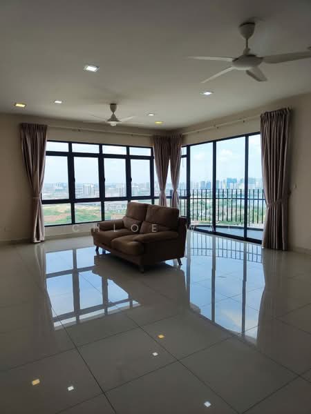 TRiGON Luxury Residences untuk Untuk Dijual - RM 879,999, Apr 2026 - Living Room - PropertyGuru.com.my