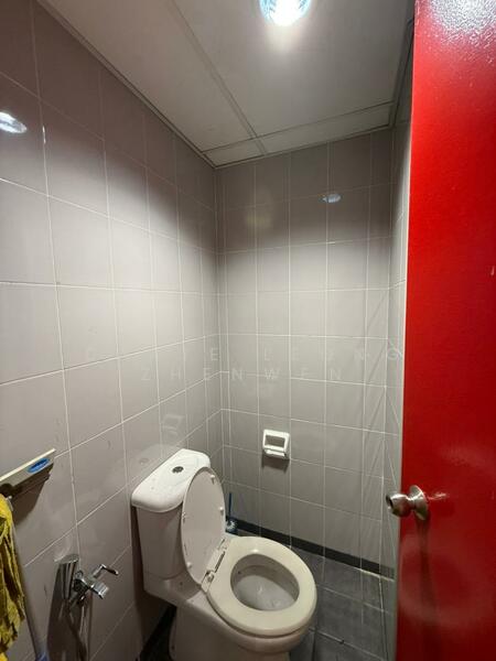 Pejabat untuk Disewa di Petaling Jaya (Selangor) - Dante Leong Zhenwen - Bathroom - PropertyGuru.com.my