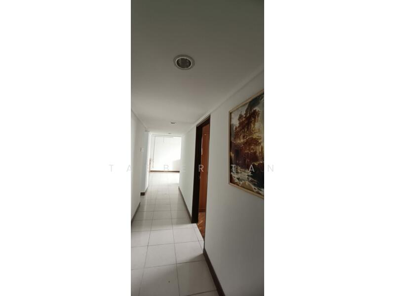 Condominium for Rent at Vista Kiara - Tabber Tan - Corridor - PropertyGuru.com.my