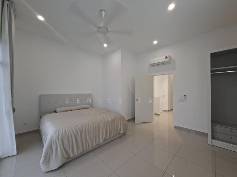 Eco Botanic untuk Untuk Disewa - RM 5,500 /bulan, Mac 2026 - Master Bedroom - PropertyGuru.com.my