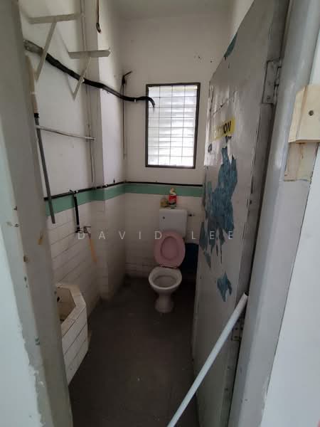 2-storey Terraced House for Sale in George Town (Penang) - David Lee - Bathroom - PropertyGuru.com.my