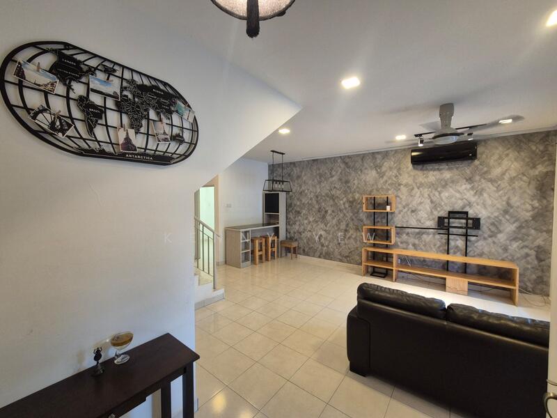 2-storey Terraced House for Sale in Bandar Teknologi Kajang (Kajang) - Kenny Yew - Living Room - PropertyGuru.com.my