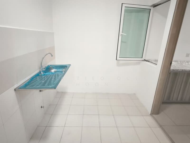 Service Residence for Sale at Pacific Place - Liza Tieo Quek Hoon - Kitchen - PropertyGuru.com.my