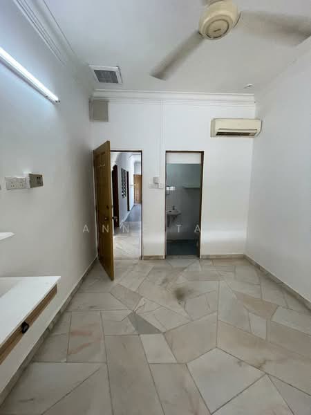 1-storey Terraced House for Sale in Taman Universiti (Skudai) - Anne Tay - Interior - PropertyGuru.com.my